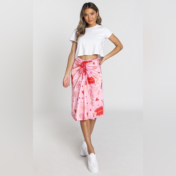 ZYA The Label Myrtle Magic Skirt in Pink Print - NWOT - Picture 1 of 3